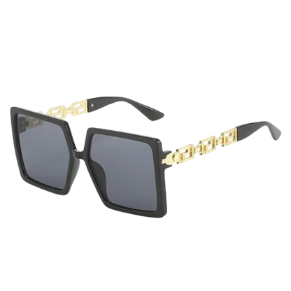2026 New Arrivals Fashion Uv400 Protection Sunglasses With Chain Big Frame Square Sunglasses for Women ( Black )